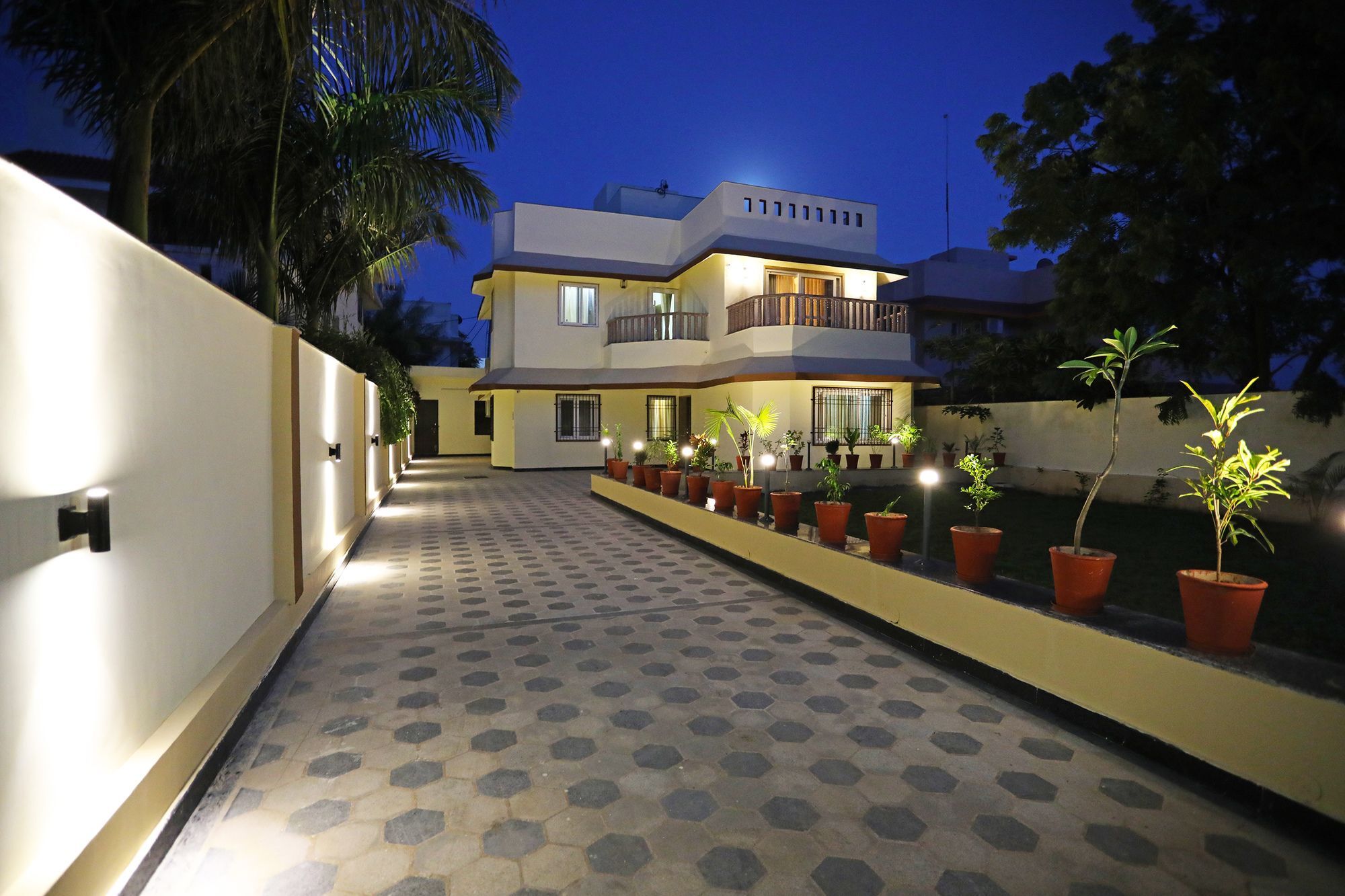 Oyo 9428 Hill View Room Goverdhan Vilas Udaipur Eksteriør bilde