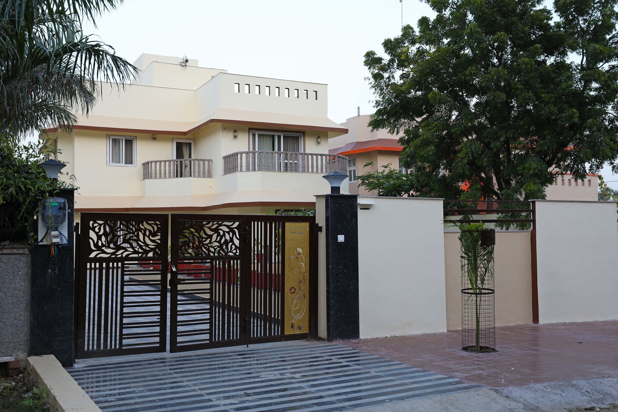 Oyo 9428 Hill View Room Goverdhan Vilas Udaipur Eksteriør bilde